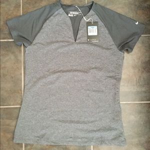 NWT Nike Women's Tour Mesh Top 640364 size medium